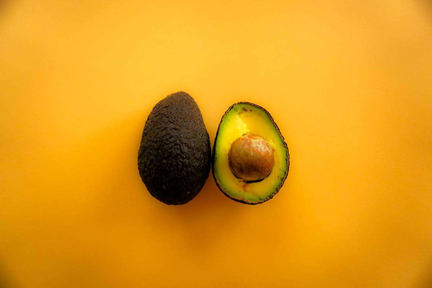 7 Avocado oil benefits for your skin and how to use- top research facts not out there