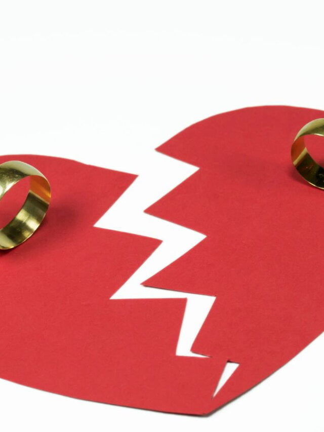 8 Gaslighting Phrases That May Be Sabotaging Your Relationships