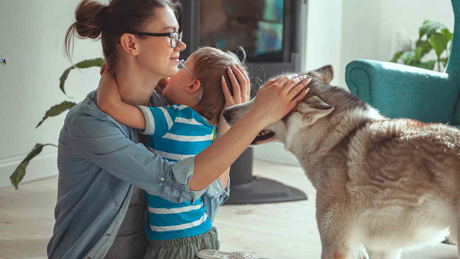 Best Mother’s Day Gifts for All the Dogs Moms in Your Life
