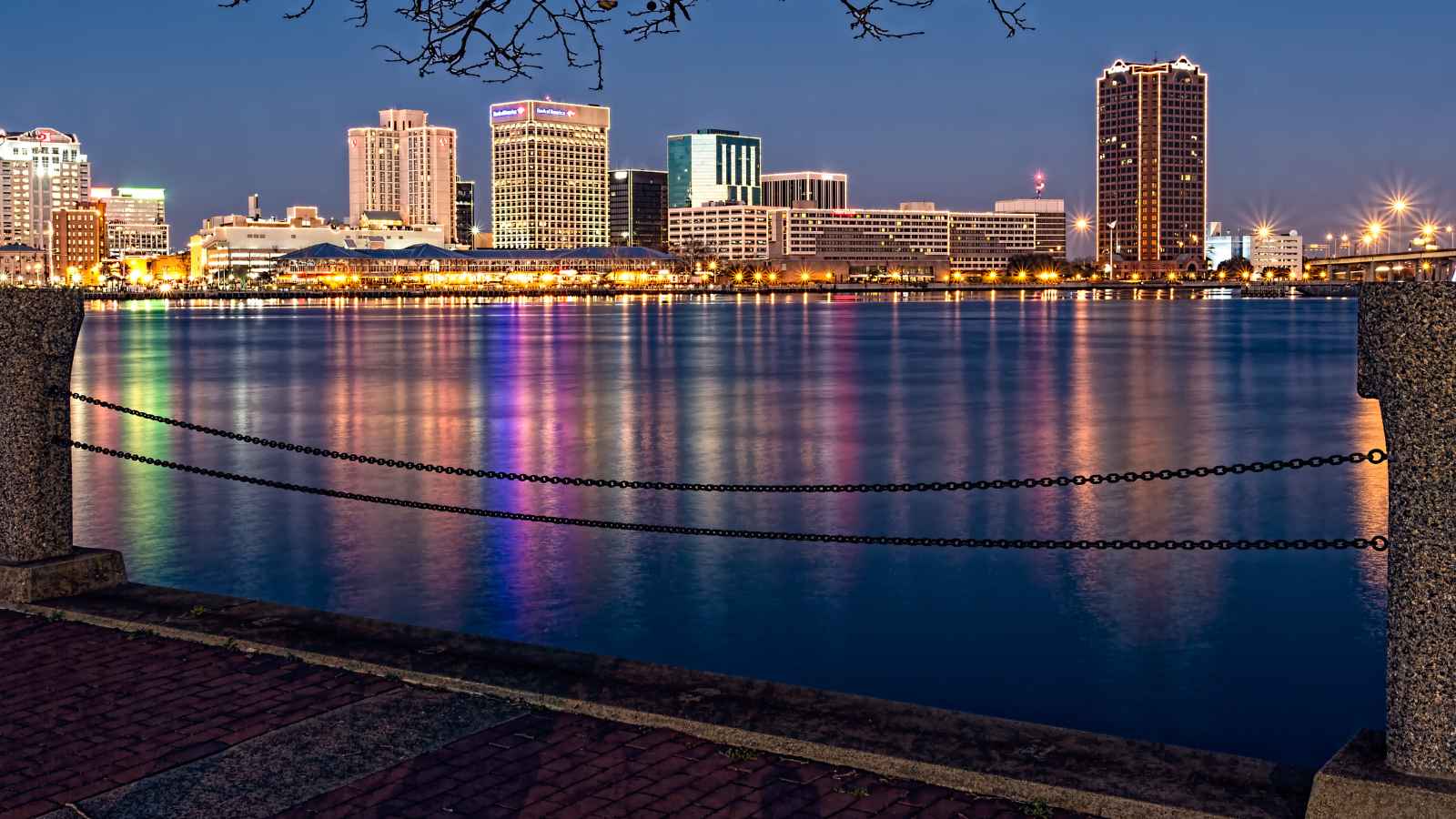 16 U.S Cities With the Friendliest People You'll Ever Meet