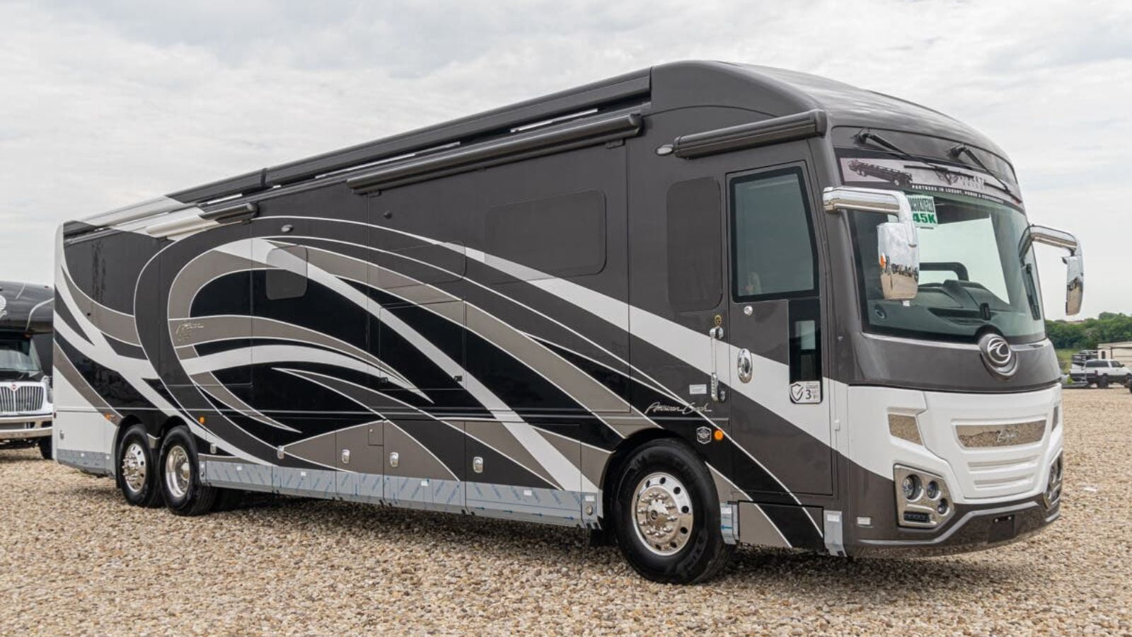 The 15 Best Camper Vans for Your Next Adventure