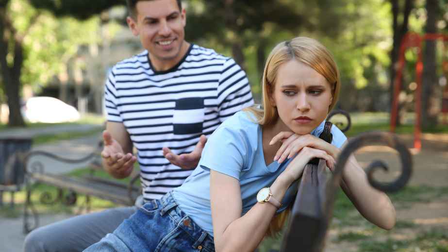 11 Things Never To Say to a Millennial or Gen Z Lady on a First Date