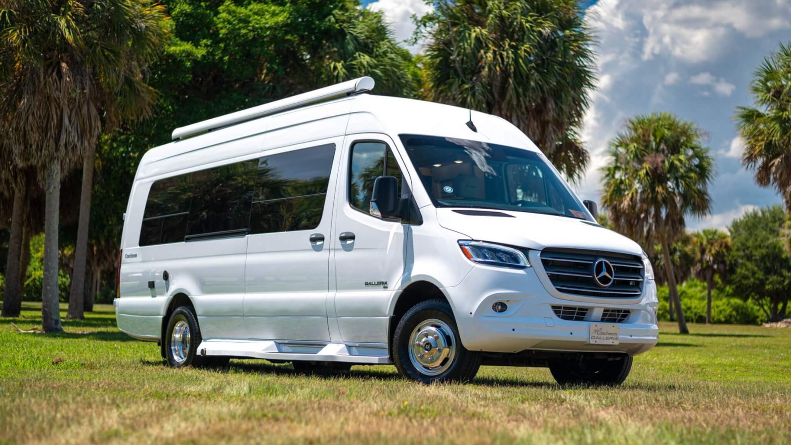 The 15 Best Camper Vans for Your Next Adventure