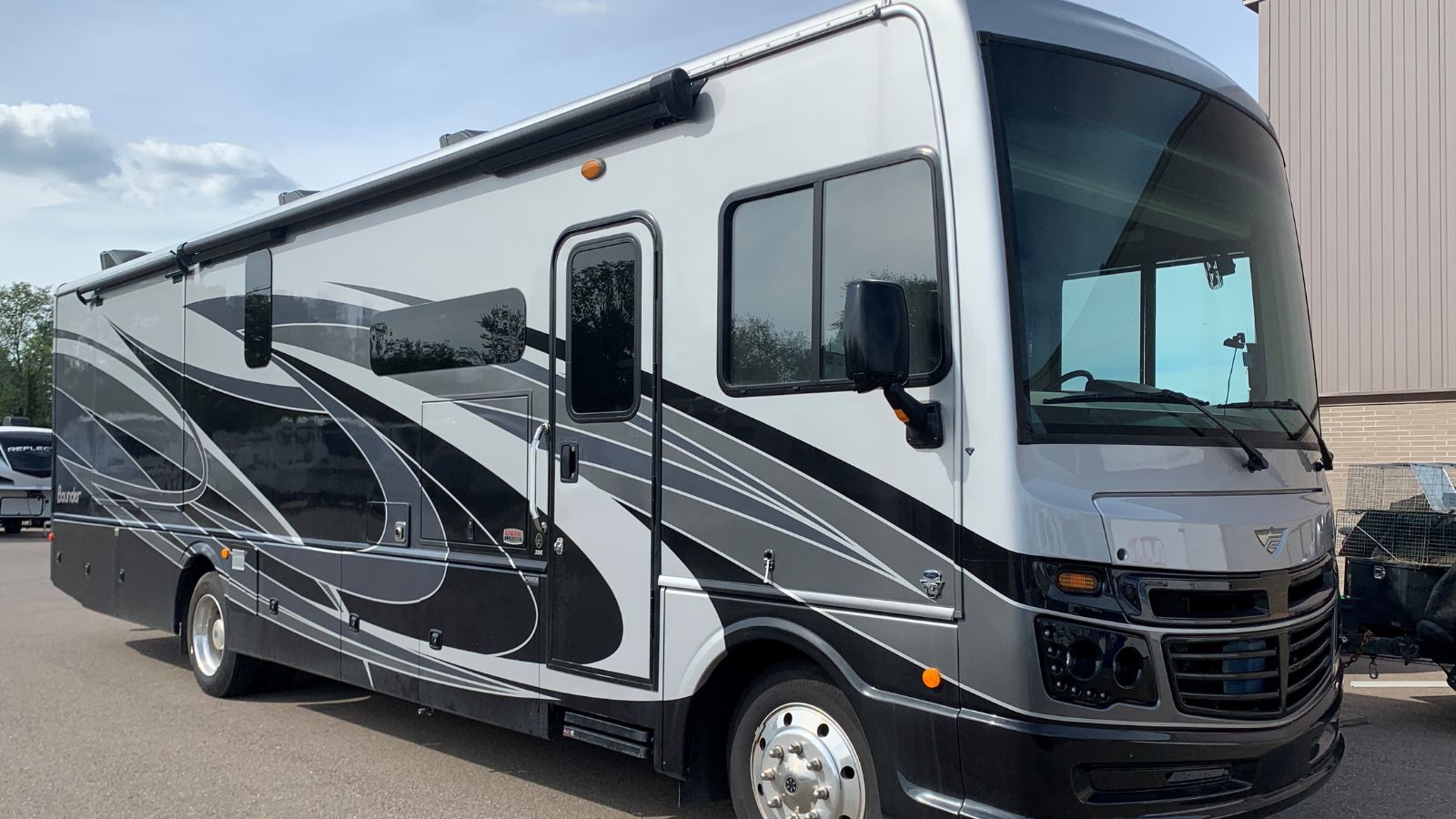 The 15 Best Camper Vans for Your Next Adventure