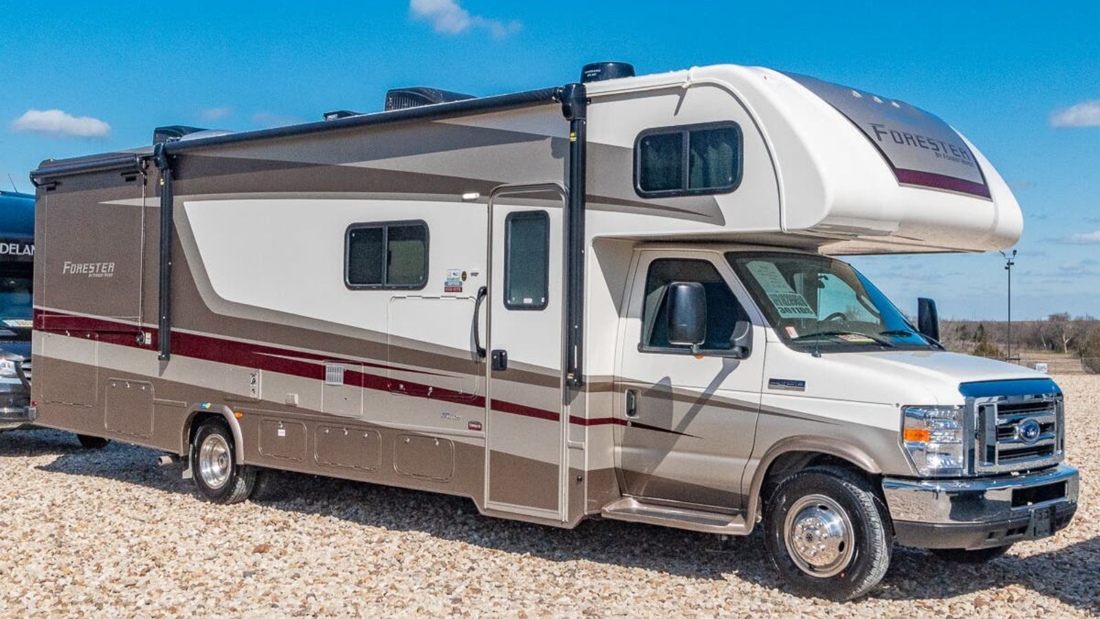 The 15 Best Camper Vans for Your Next Adventure