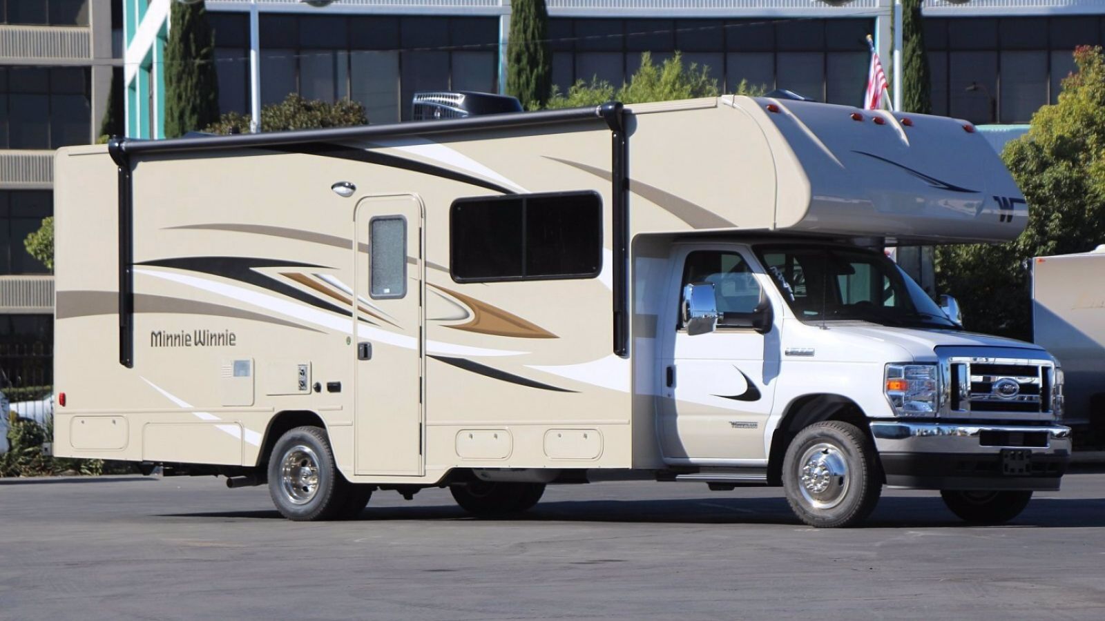 The 15 Best Camper Vans for Your Next Adventure