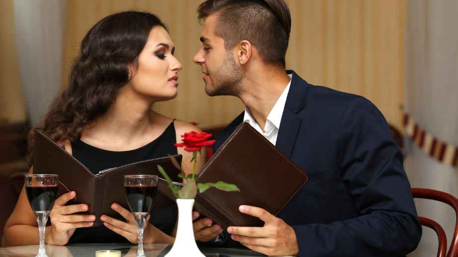 10 Outrageous Reasons People Were Kicked out of Restaurants