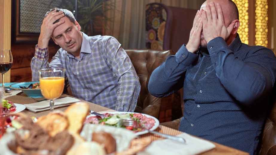 10 Outrageous Reasons People Were Kicked out of Restaurants