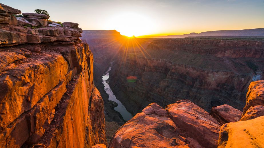 10 The Most Dangerous National Parks in the U.S