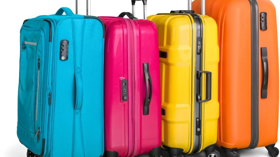 The Ultimate Guide to the Best Luggage Sets in 2023