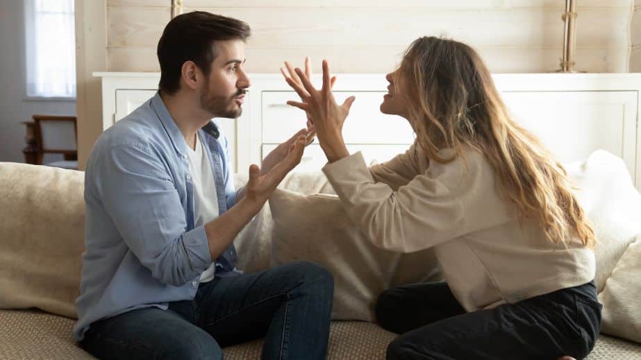 10 Red Flags To Watch Out For When Dating a Single Mom