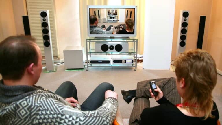 Top 5 Reasons Why Multi Channel Home Theater is a Must: Ultimate Experience for Movie Buffs