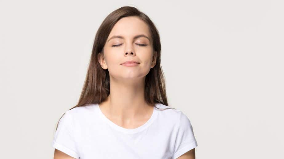 10 Clever Hacks To Relax Your Mind When It’s Throwing a Temper Tantrum