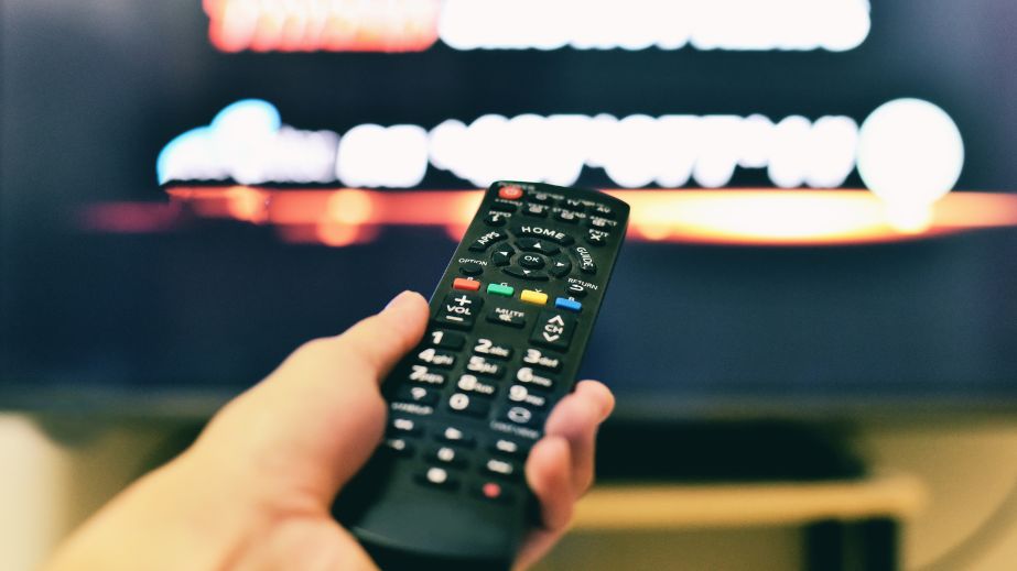 An Ultimate Guide to Setting up Your Multi Channel Home Theater: Achieve Optimal Audio Experience