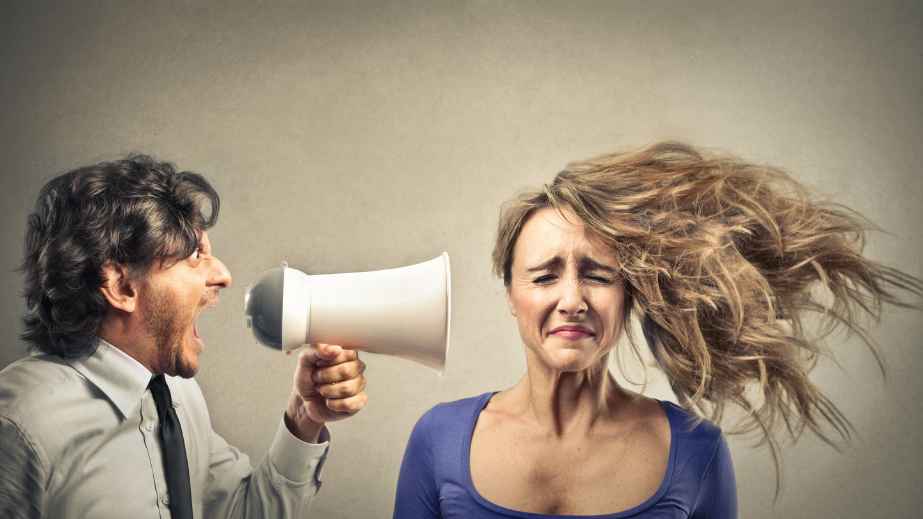 Teaching Dining Etiquette to Americans: Here Are the 20 Most Common Mistakes I’ve Seen