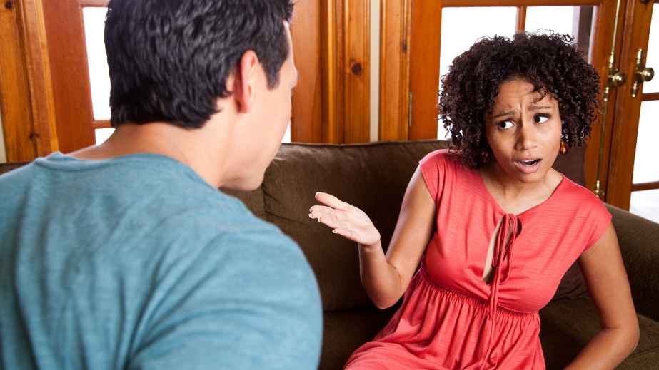 20 Relationship Red Flags That Scream “Game Over”