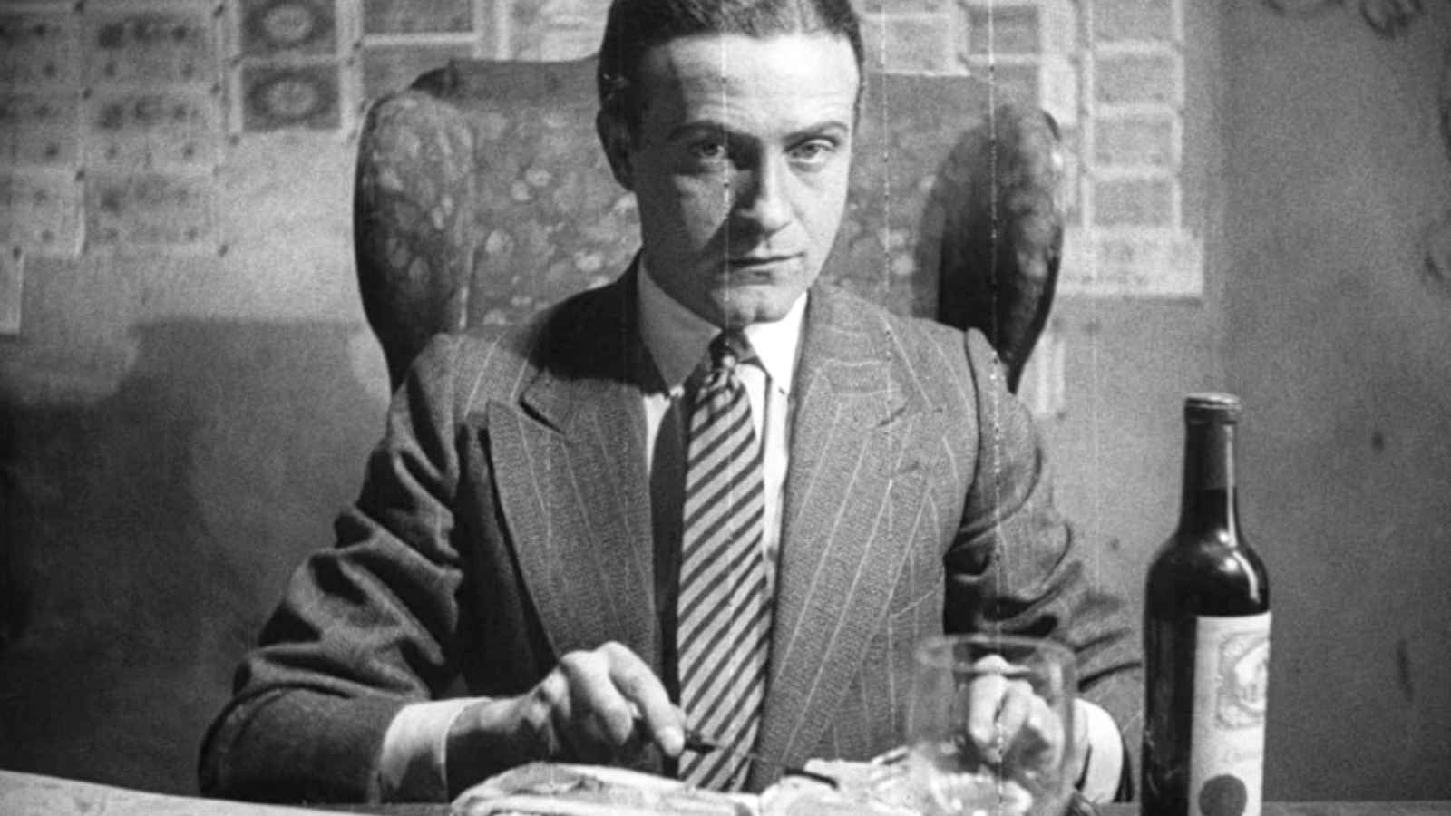 20 Movies That Predicted the Future and Nailed It