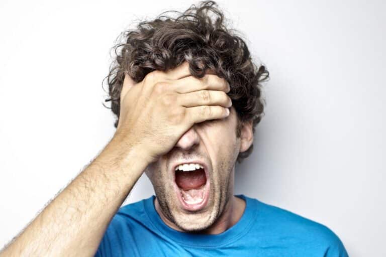 20 Common Regrets People Often Experience in Adulthood