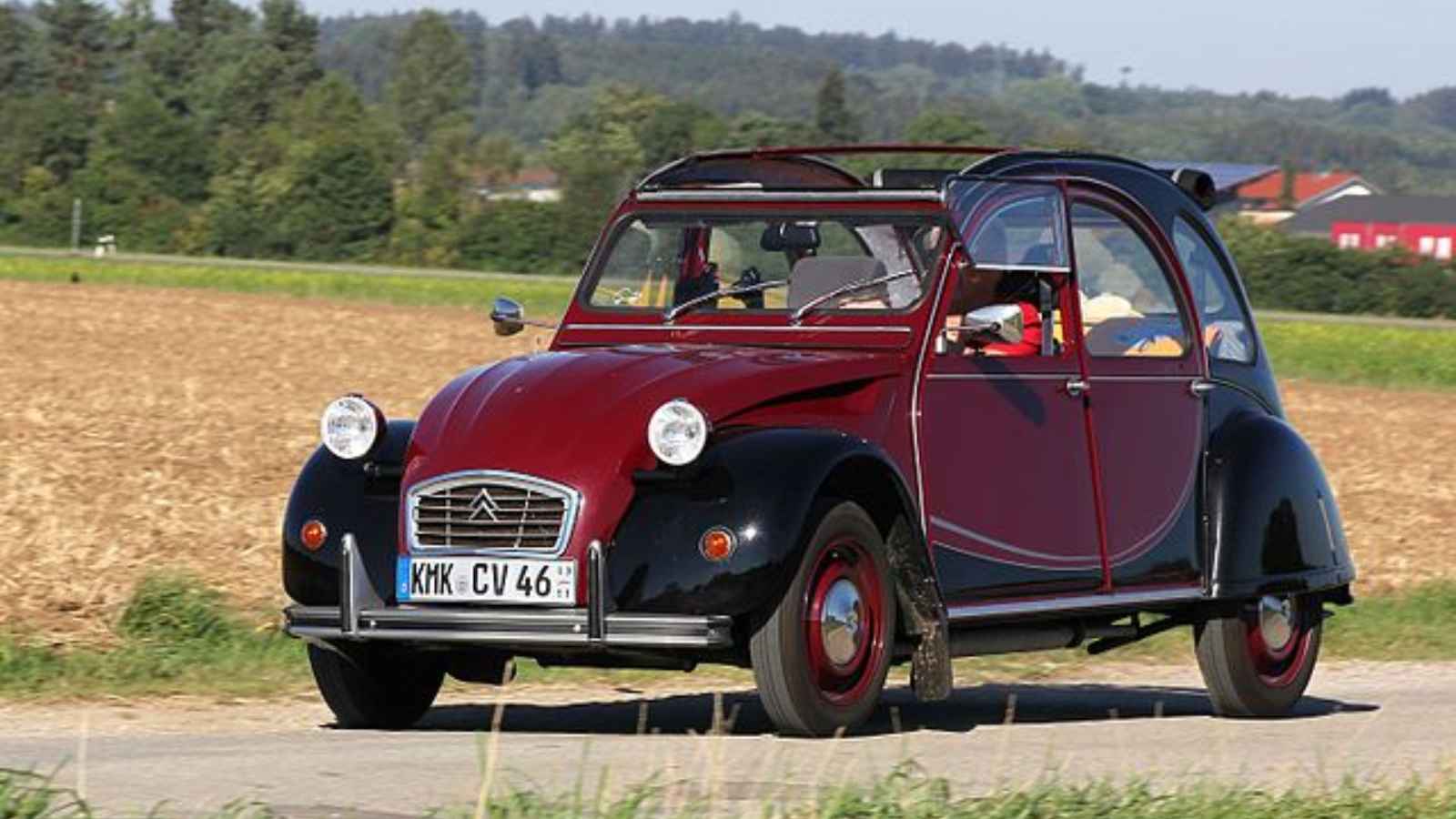 15 Wonderfully Utilitarian Classic Cars