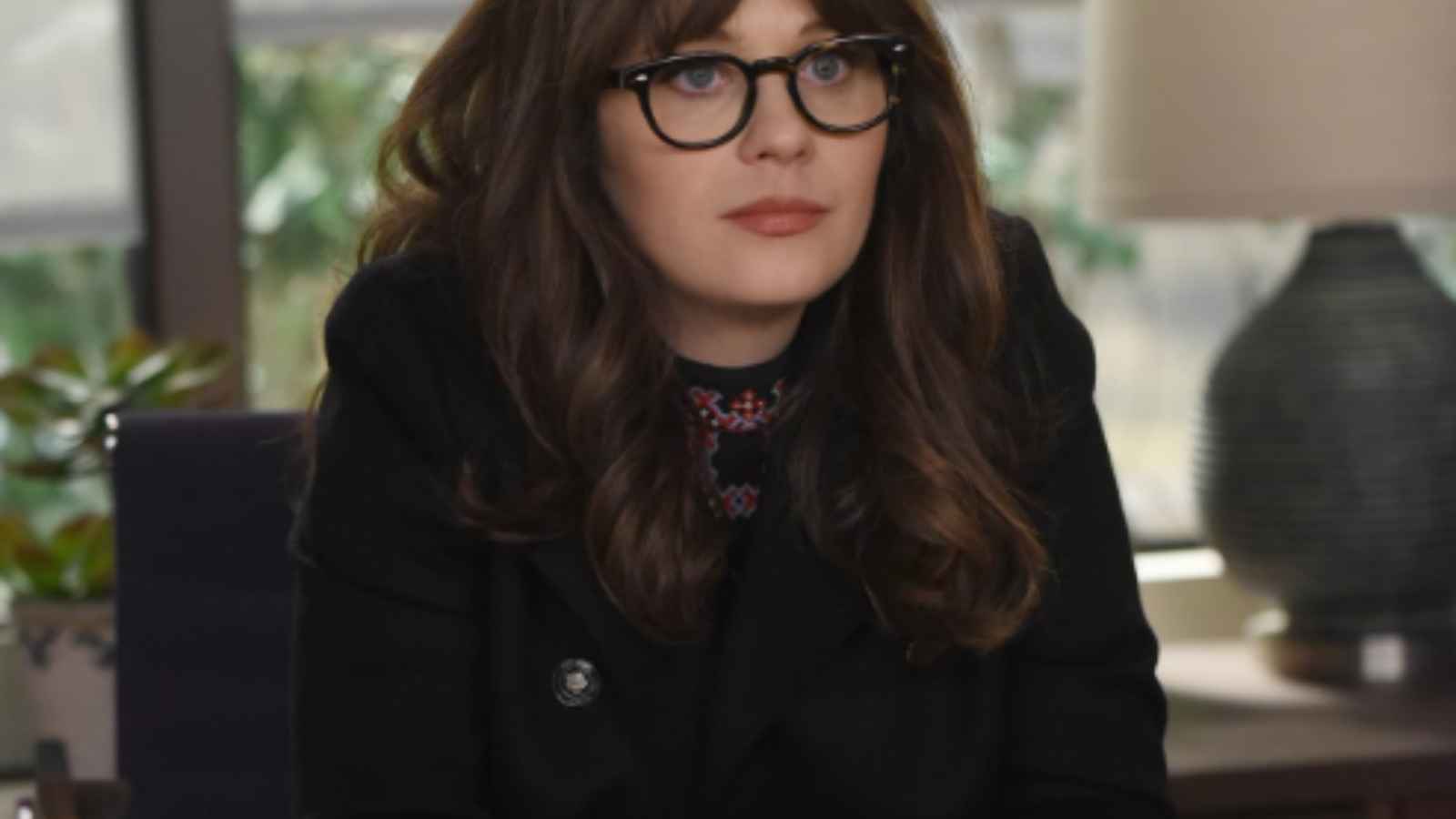 15 of The Best Shows to Marathon on a Plane