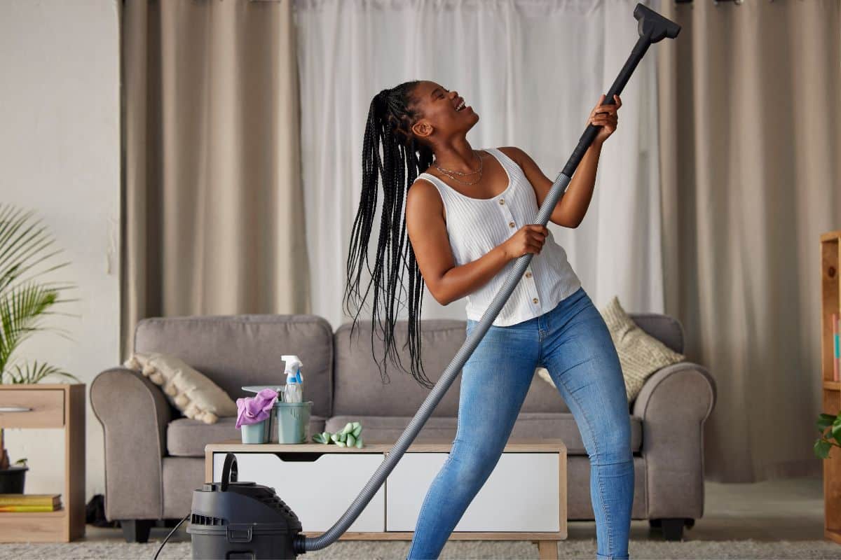 12 Items in Your Home That Shouldn't Meet Your Vacuum Cleaner