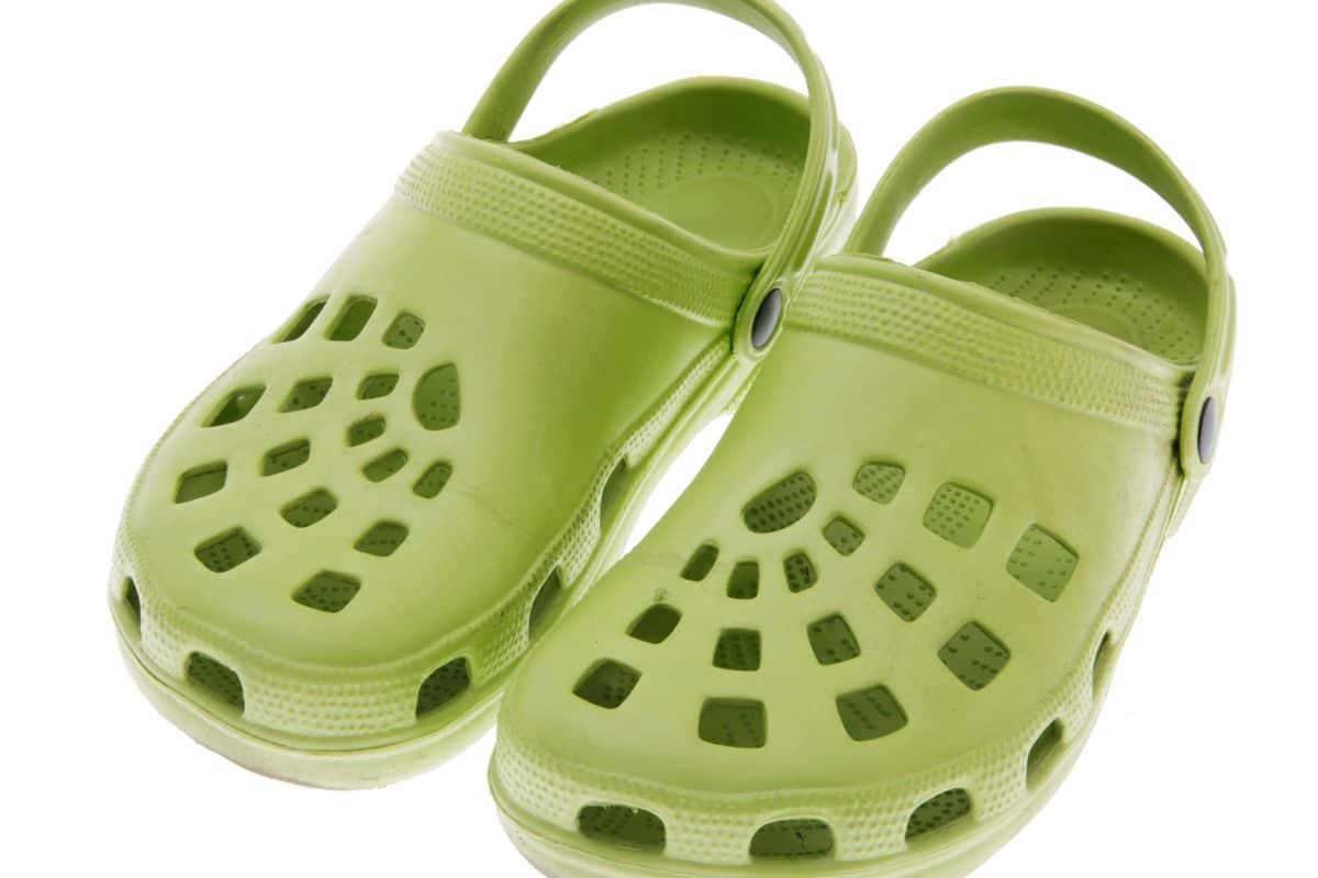 15 Most Unflattering Things Boomers Still Wear