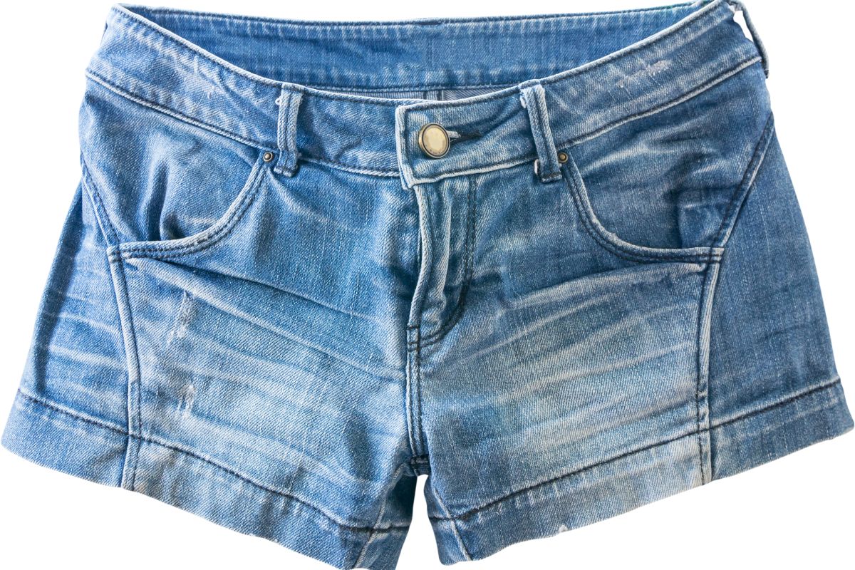 15 Most Unflattering Things Boomers Still Wear