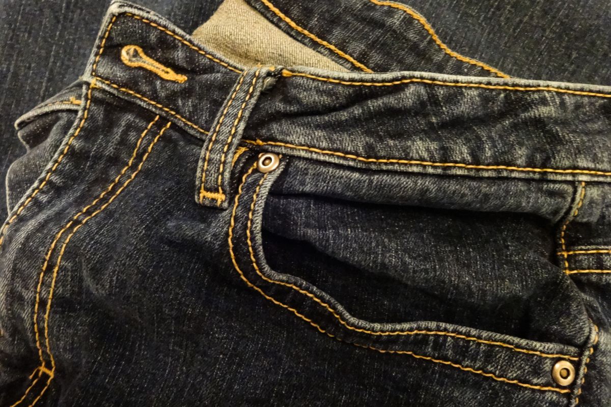 15 Most Unflattering Things Boomers Still Wear