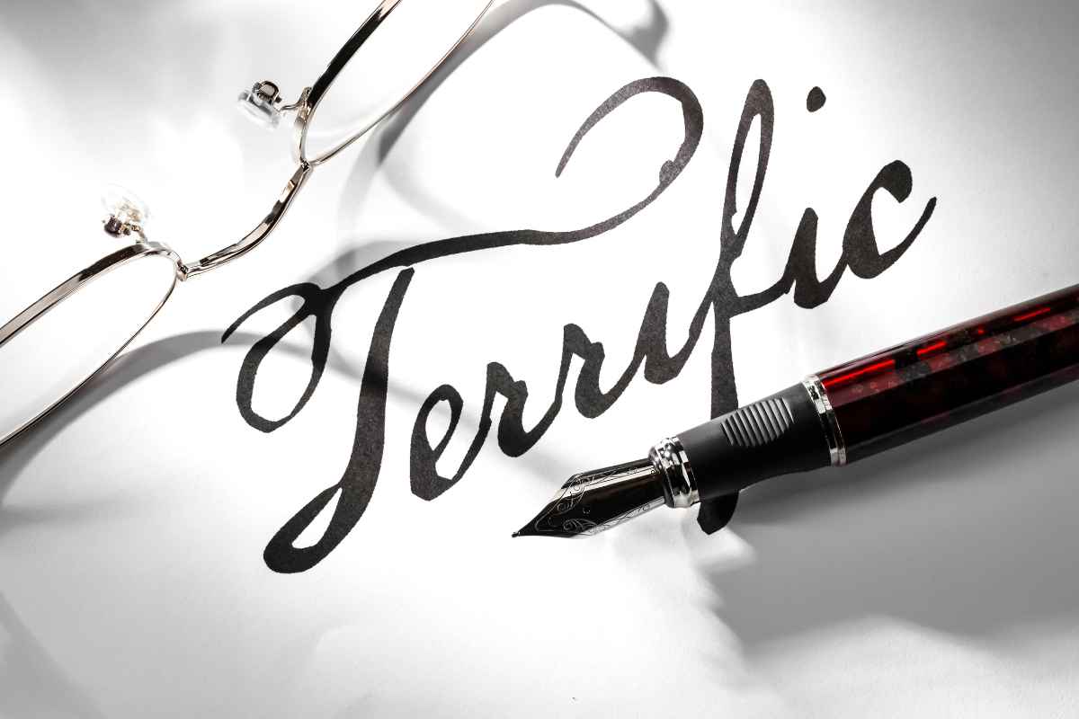 15 Sneaky Words That Mean the Total Opposite of What You Think