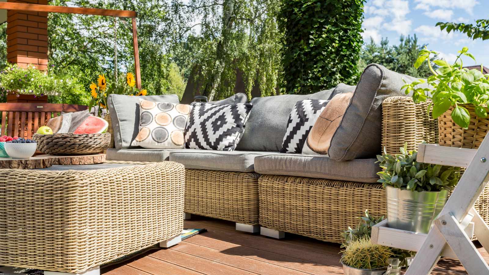 Clever Small Backyard Ideas to Maximize Every Inch of Your Space